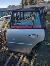 фото thumb №1, Двері лівий задня citroen c4 grand picasso сріблястий