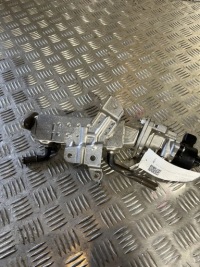 фото thumb №8, Lexus is iii xe30 клапан egr 2205000031
