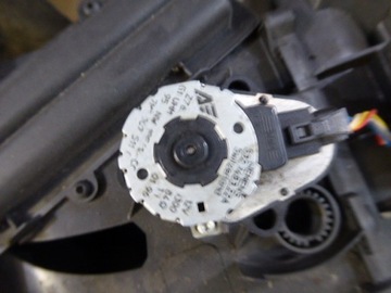 фото thumb №15, Sharan i 7m 95-00 корпус нагревателя воды климат климатроник 2.8 vr6 aaa