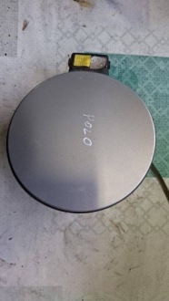 фото thumb №1, Крышка заливной топлива vw polo v 6r 6r0809857 цвет ld1y