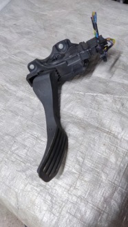 Volvo v60 s60 ii 1.6d - педаль потенциометр газа rhd - 31329059 Доставка, фото thumb