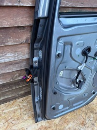 Дверь задние правый  сторона volkswagen golf plus цвет la7t с Разборки, фото thumb