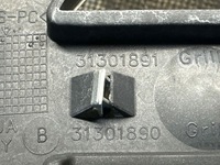 фото thumb №10, Решётка радиатора переднее volvo v40 cross country 31301890