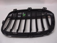 Решётка радиатора решётка бампера правый  bmw x1 f48 7383364 с Разборки, фото thumb