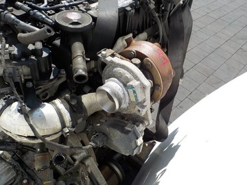 фото thumb №8, Hyundai ix35 11r 2.0 crdi 136km двигун d4ha комплектний механічна коробка передач film