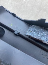 фото thumb №6, Dacia duster ii 2 кронштейн полка багажника 799112271r 799127063r