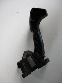 фото thumb №1, Педаль газа lexus nx300 78110-0w040