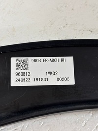 фото thumb №12, Lexus lbx 2024 планка накладка крыльев правые перед передняя 75601-52050