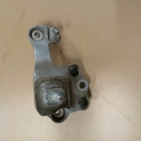 фото thumb №1, Renault megane iv кронштейн коробки передач