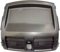 фото thumb №1, Решітка обдув середня toyota auris 2007-2012 rok