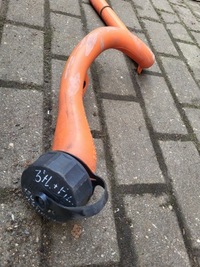 фото thumb №3, Заливная горловина трубка труба масла двигателя scania r 1502012