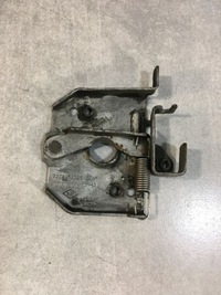 фото thumb №1, Замок капот master ii 2.8 dti 7700352729