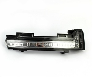 фото thumb №1, Поворотник зеркало rh vw touareg 3 760949102