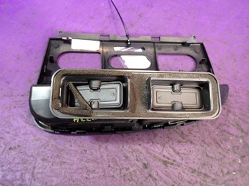 фото thumb №8, Seat toledo iii 3 04- решётки воздуховод рамка средняя 5p1819110j