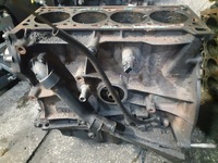 фото thumb №1, Renault scenic ii 2.0 блок двигуна wał f4r770 dół