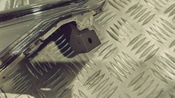 фото thumb №10, Галоген поворот mitsubishi l200 v vi 19-25 8315a058 оригінал правий