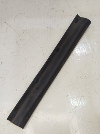 фото thumb №1, Прокладка капот vw golf vii 5f0823707a