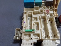 фото thumb №5, Yaris ii коробка запобіжників 82730-52341