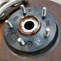 фото thumb №11, Hyundai ix35 1,7crdi поворотный кулак левая перед суппорт