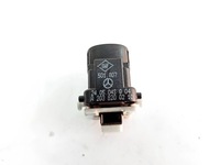 фото thumb №12, Mercedes-benz c w203 2004 зад сторона левая панели управление, переключатели