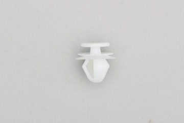 фото thumb №4, Кліпса оббивка багажника a4 b6 b7 exeo