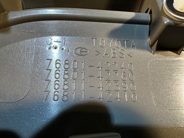 фото thumb №9, Toyota rav-4 v накладка кришки багажника зад задня 76801-42240