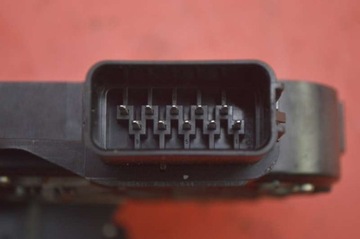 фото thumb №7, Замок двері правий зад задній 31253680 volvo xc70 2 ii 07-13