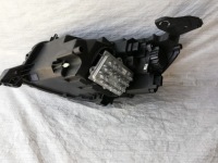 фото thumb №5, Peugeot 208 фара правый full led 9823193480