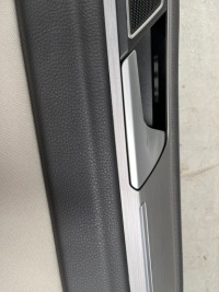 фото thumb №5, Vw golf sportsvan обшивка обивка правый перед 517867012m dgy 517867012mdgy