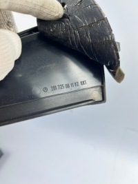 Купити Захист дзеркало внутрішня права трикутник mercedes w201 190 2017250611, фото thumb