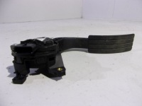 фото thumb №1, Renault clio iv 4 педаль газу dci