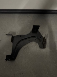 фото thumb №1, Renault master iii movano кронштейн комп'ютер 010-