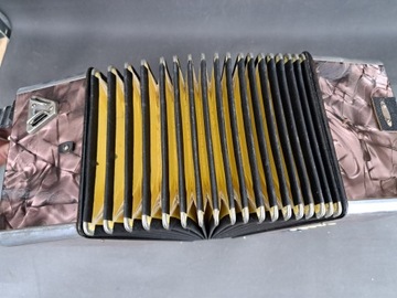 HOHNER CLUB II АККОРДЕОН плюс футляр