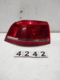 фото thumb №1, Лампа левый задняя vw passat b7 kombi 3af945095c