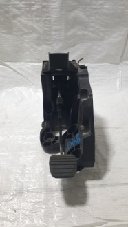 фото thumb №1, Opel vivaro b talento iii педаль тормоза pedalnica