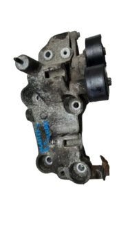 Купить Renault master 3 2.3 biturbo кронштейн генератора 117102273r, фото thumb