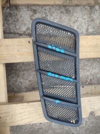 фото thumb №8, Решётка впуск капот правая ml w166 gl x166