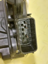 фото thumb №3, Mazda 5 lift замок дверь правый перед