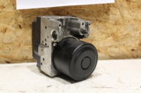 фото thumb №3, Насос abs lexus is 220 07j577509