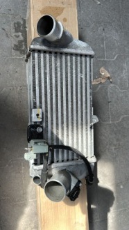 фото thumb №1, Hyundai i20 2016- 1.0 turbo интеркулер