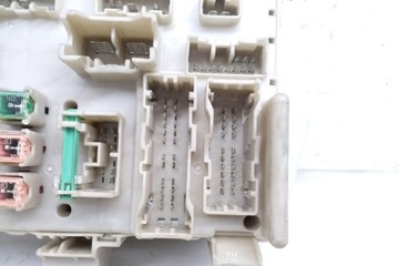 фото thumb №10, Коробка предохранителей toyota camry sedan _v3_ 8273033280 2.4l бензин