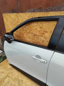 фото thumb №10, Дверь левая передние задние toyota yaris cross 2vf