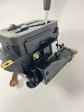 фото thumb №9, Вибірник коробки передач автомат бензин mercedes w124 1292670637