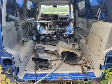 фото thumb №1, Оббивка підлога стеля засіб салон vw t4 multivan