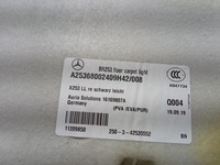 фото thumb №4, Mercedes glc w253 обшивка перед правая коврик