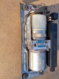 Купить Насос крыша mercedes sl 2303000030, фото thumb