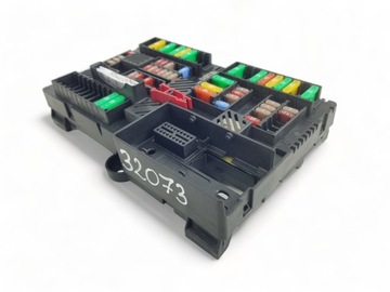 фото thumb №5, Коробка запобіжників bmw m5 g30 f90 m8 f92 19r 4.4 v8 8713127