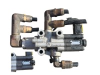 фото thumb №1, Клапан ecas scania r s 2158373 wabco