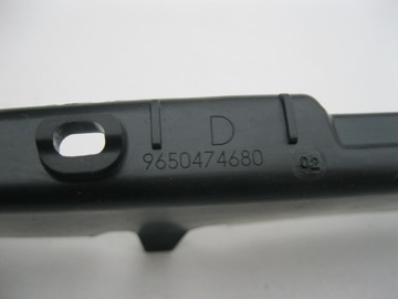 фото thumb №3, Ползун правый бампера зад citroen c5 ii hb 05-08 aso