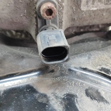 фото thumb №7, Audi q7 4m 2016 права сторона ступиця колеса заднього